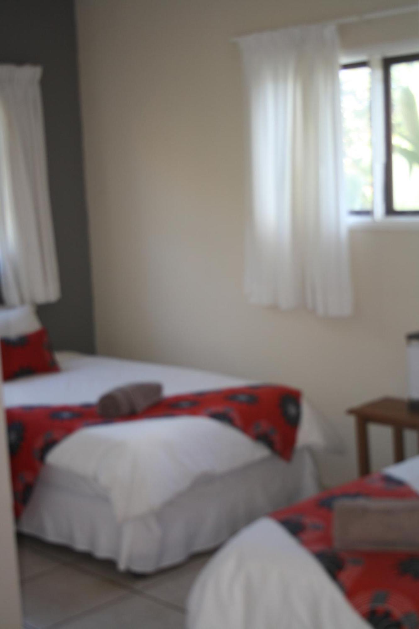 Planet Scuba Bed And Breakfast ปอนตา ดู โอว์รู ภายนอก รูปภาพ