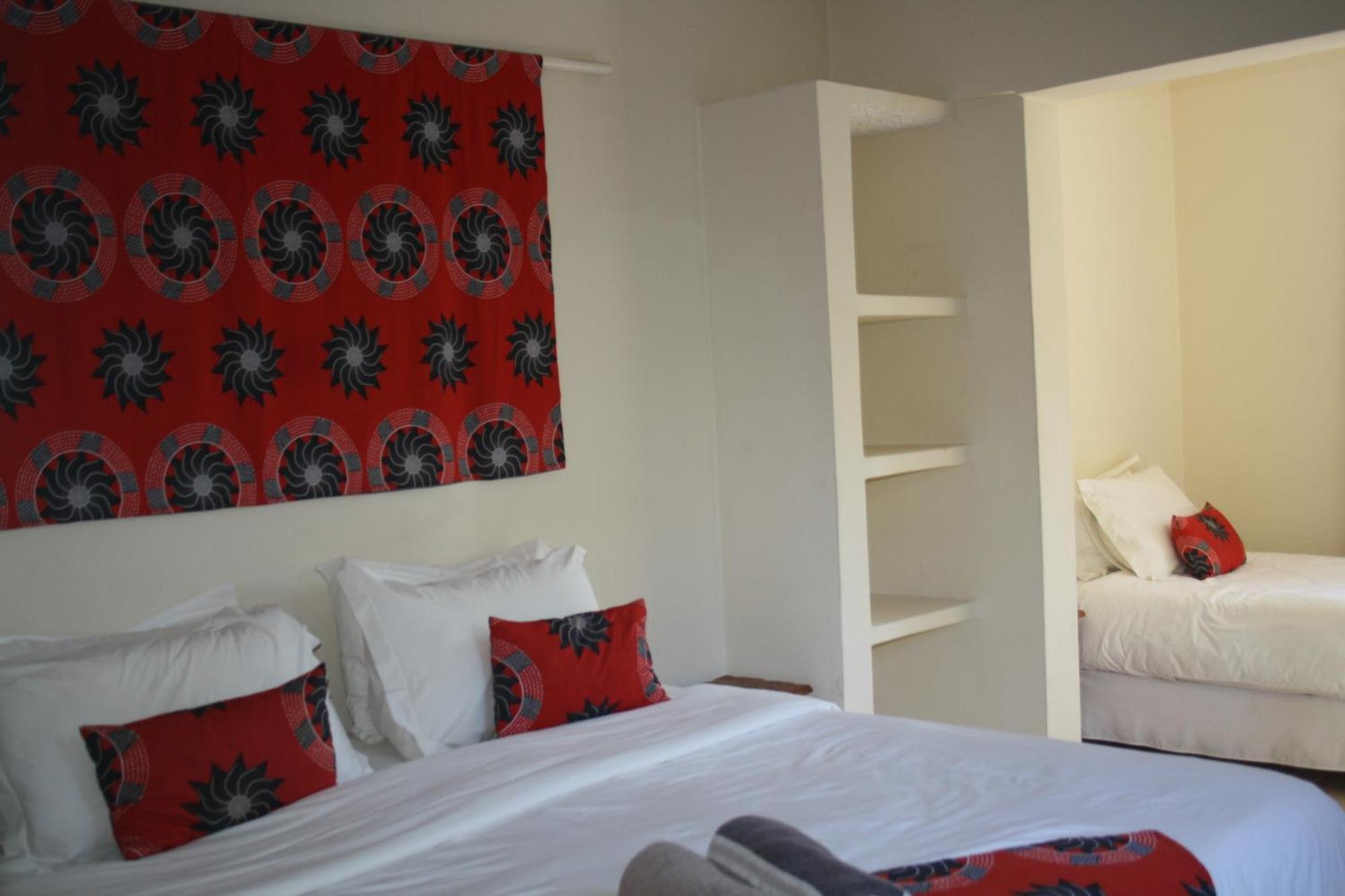 Planet Scuba Bed And Breakfast ปอนตา ดู โอว์รู ภายนอก รูปภาพ