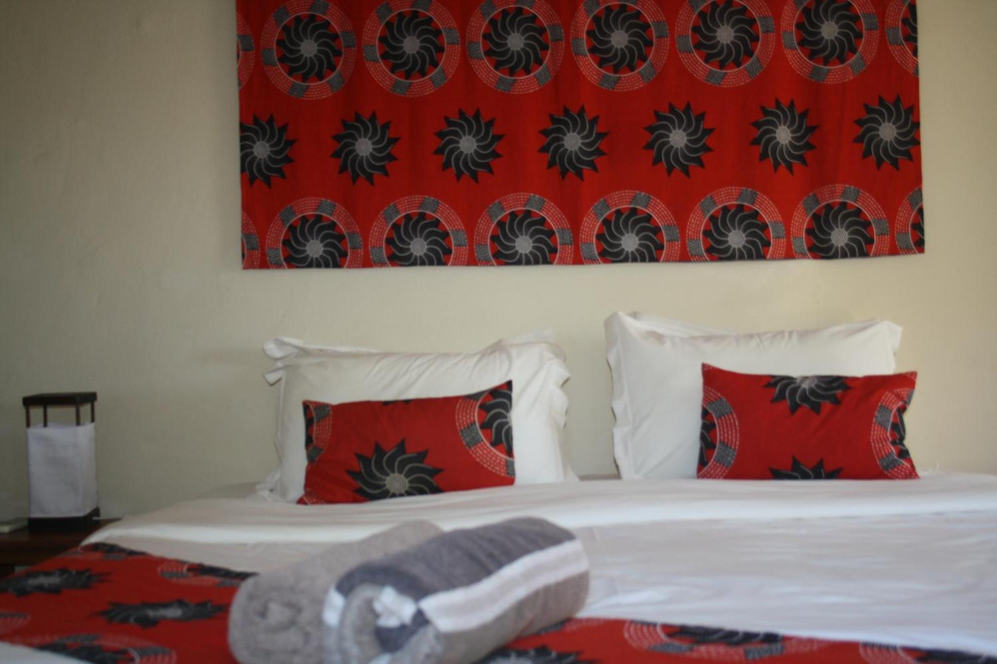Planet Scuba Bed And Breakfast ปอนตา ดู โอว์รู ภายนอก รูปภาพ