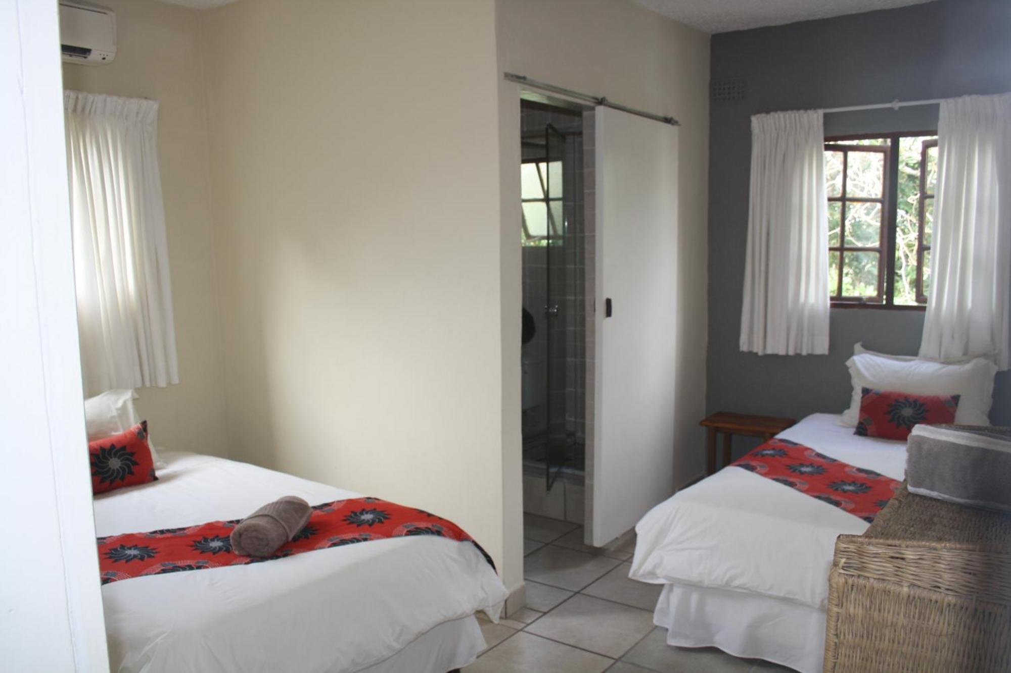 Planet Scuba Bed And Breakfast ปอนตา ดู โอว์รู ภายนอก รูปภาพ