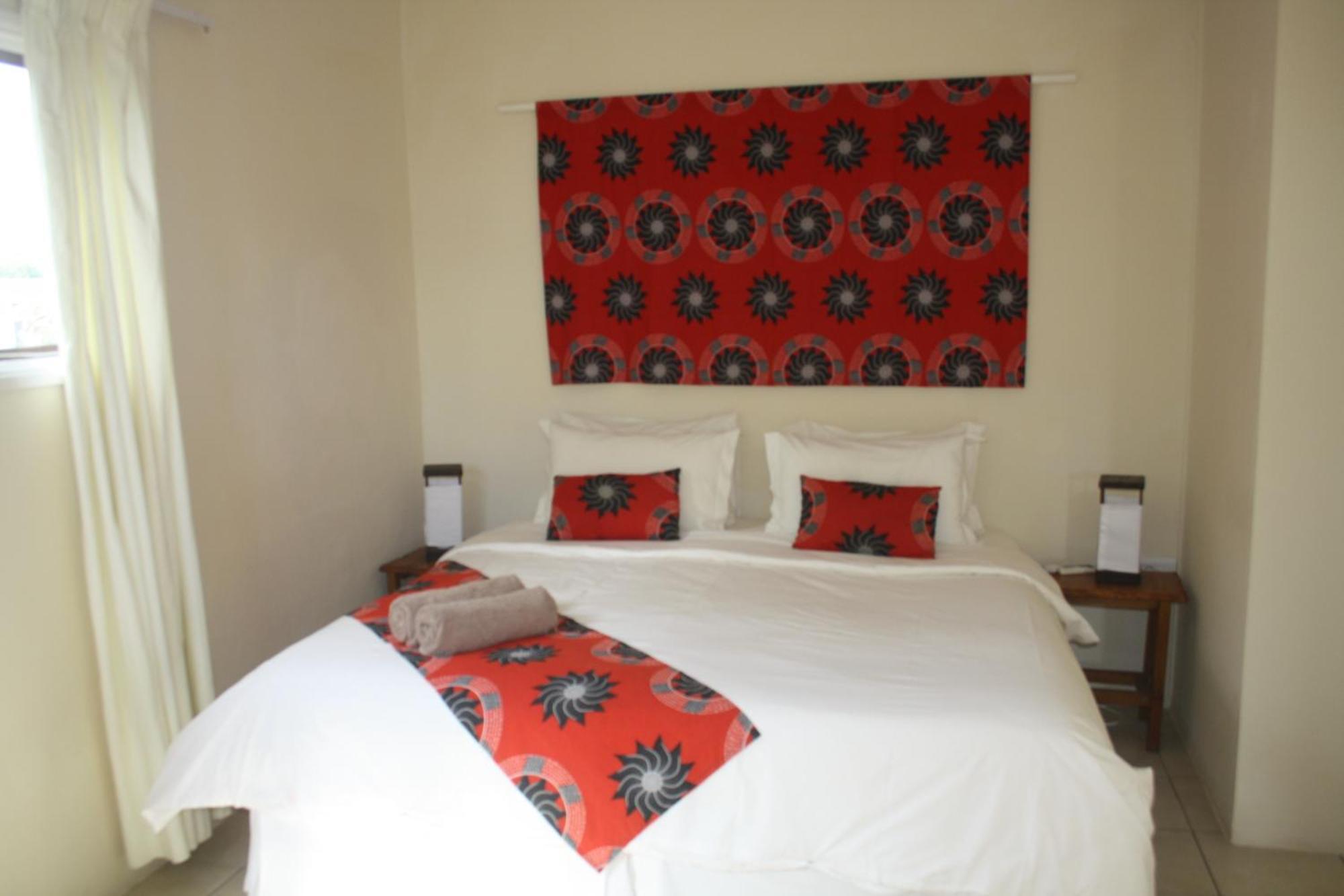 Planet Scuba Bed And Breakfast ปอนตา ดู โอว์รู ภายนอก รูปภาพ
