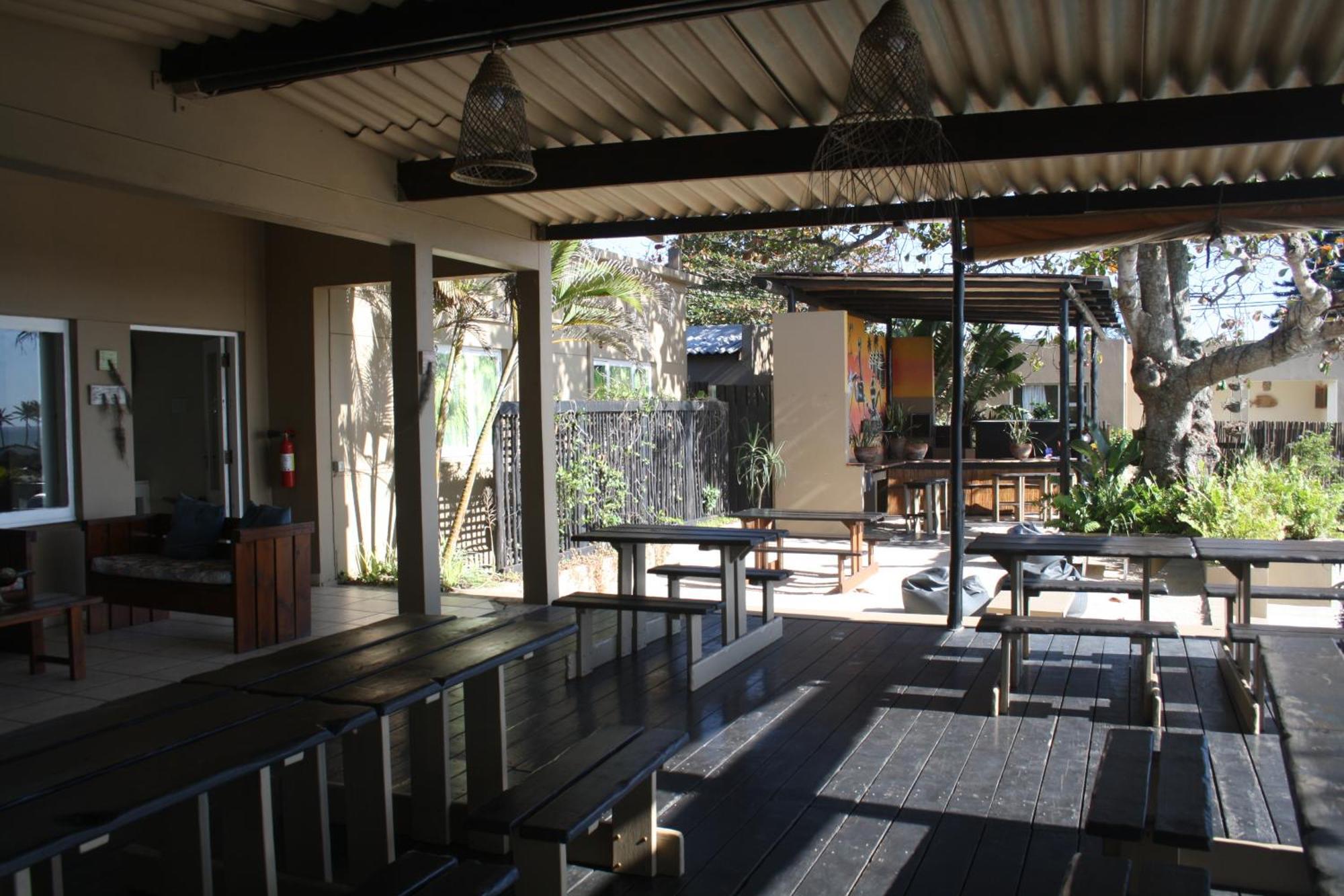 Planet Scuba Bed And Breakfast ปอนตา ดู โอว์รู ภายนอก รูปภาพ