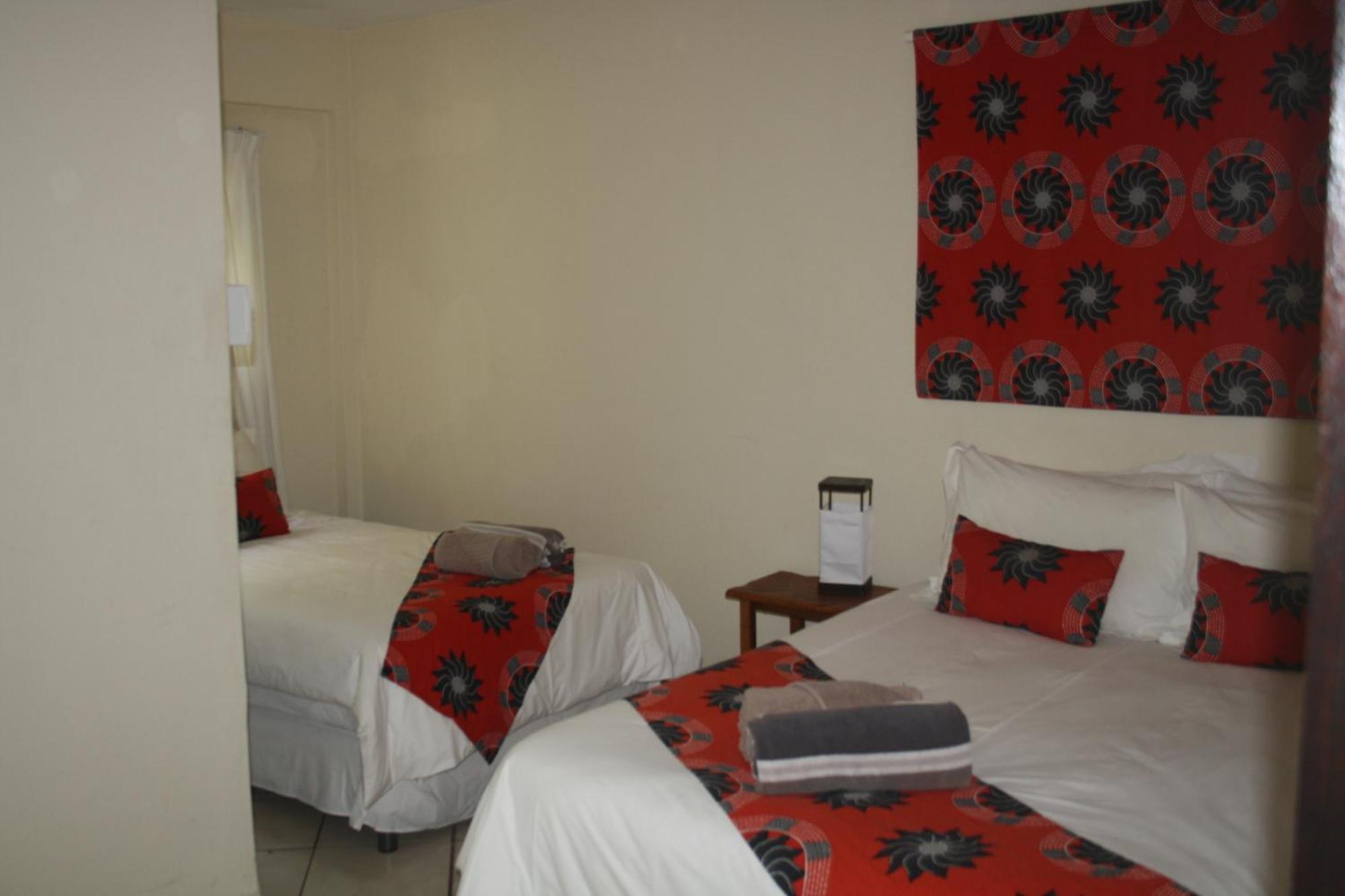 Planet Scuba Bed And Breakfast ปอนตา ดู โอว์รู ภายนอก รูปภาพ