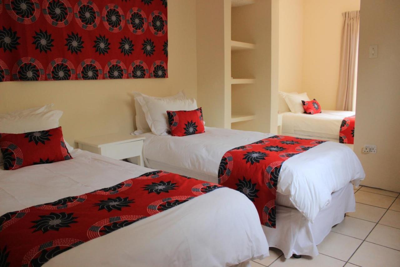 Planet Scuba Bed And Breakfast ปอนตา ดู โอว์รู ภายนอก รูปภาพ